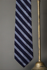 Dobby Stripe Tie in Navy and White