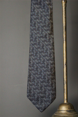 Small Woven Pine Tie