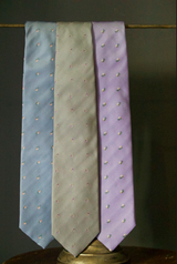 Woven Flower Bud Tie