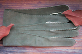 Deerskin Gloves in Loden Green