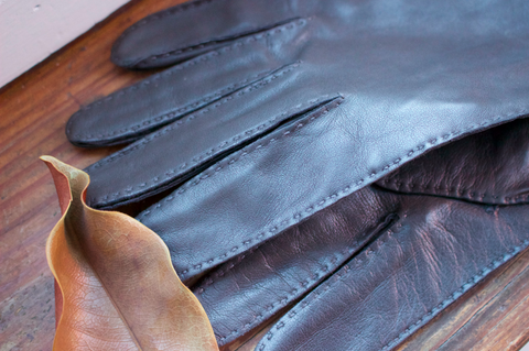 Unlined Nappa leather gloves