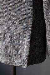 Unstructured Herringbone Tweed Sportcoat